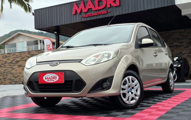 imagem-https://www.socarrao.com.br/sc-vehicle-images-prod/4040328/1790111520431-003_3b5d88cf1ca053a2a70d0f24350caf2c.jpg