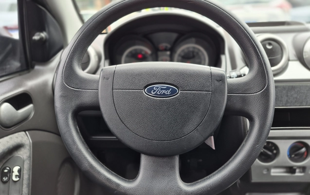 imagem-https://www.socarrao.com.br/sc-vehicle-images-prod/4040328/1790111520452-003_5898f1255937b169c97b5c887572093f.jpg