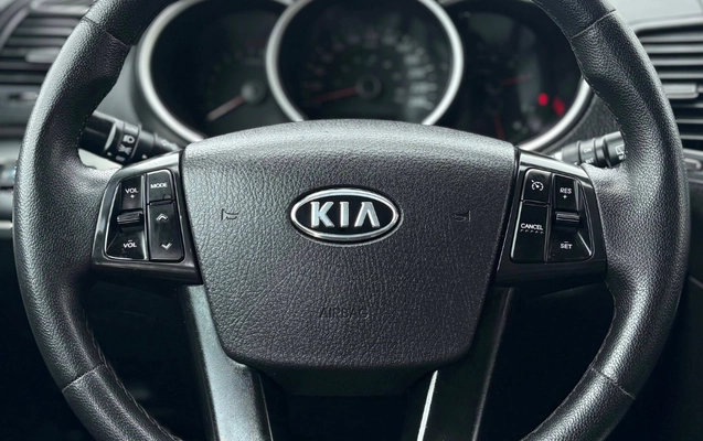 imagem-https://www.socarrao.com.br/sc-vehicle-images-prod/4040471/1790111720645-gb-6b7275d.jpeg