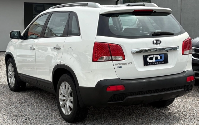imagem-https://www.socarrao.com.br/sc-vehicle-images-prod/4040471/1790111720651-gb-f738e50.jpeg