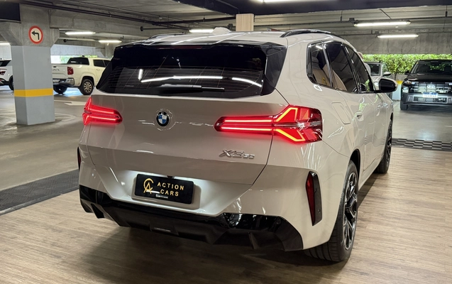 imagem-https://www.socarrao.com.br/sc-vehicle-images-prod/4040551/1790601821233-cJ5NtpWuNZortYpjRktWIri2Ng7i8kBc.jpg