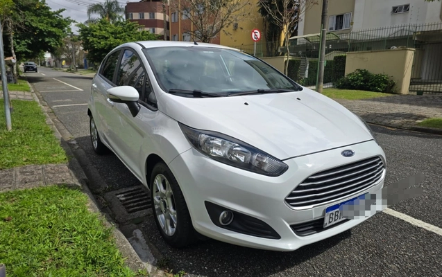 imagem-https://www.socarrao.com.br/sc-vehicle-images-prod/4040573/1790111867584-SU1HLTIwMjYwOTIyLVdBMDI2NC5qcGc.jpg