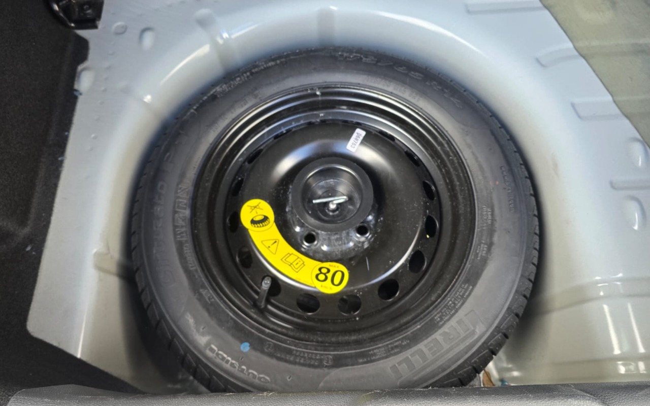 imagem-https://www.socarrao.com.br/sc-vehicle-images-prod/4040573/1790111869755-SU1HLTIwMjYwOTIyLVdBMDI1Ny5qcGc.jpg