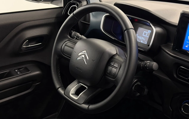 imagem-https://www.socarrao.com.br/sc-vehicle-images-prod/4040625/1790112142972-245e5df5fb434d04b10e00408c0488a1_1790020321309.jpg