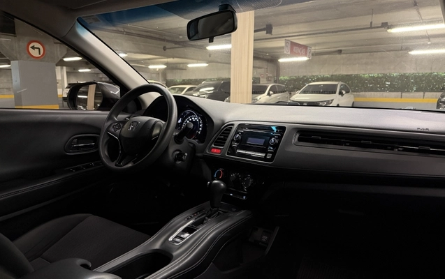 imagem-https://www.socarrao.com.br/sc-vehicle-images-prod/4040670/1790112306967-7fv0D3Jpjd23nOCI1ozKBVOFgQsiAASf.jpg
