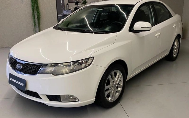 imagem-https://www.socarrao.com.br/sc-vehicle-images-prod/4040674/1790112333941-8486585_1_B_e9cc321e72.jpeg
