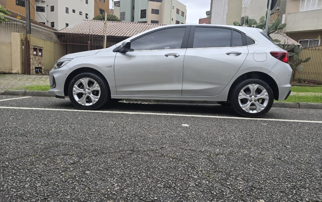 imagem-https://www.socarrao.com.br/sc-vehicle-images-prod/4040676/1790112373177-SU1HLTIwMjYwOTIyLVdBMDI1MS5qcGc.jpg