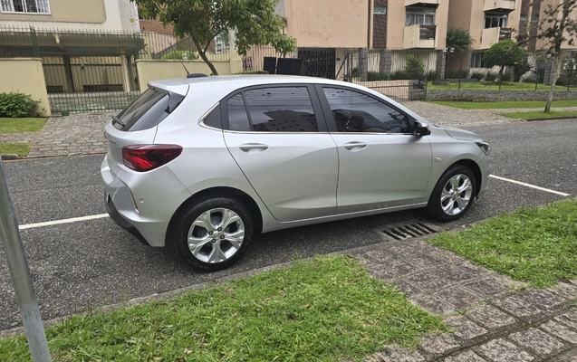 imagem-https://www.socarrao.com.br/sc-vehicle-images-prod/4040676/1790112376398-SU1HLTIwMjYwOTIyLVdBMDI0OS5qcGc.jpg