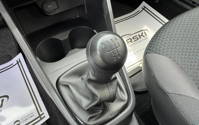 imagem-https://www.socarrao.com.br/sc-vehicle-images-prod/4040682/1790112431336-8499001_16_B_40258a52c2.jpeg