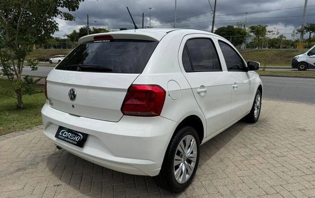 imagem-https://www.socarrao.com.br/sc-vehicle-images-prod/4040682/1790112431341-8499001_0_B_fa342b834c.jpeg