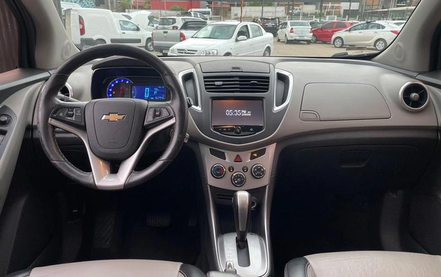 imagem-https://www.socarrao.com.br/sc-vehicle-images-prod/4040687/1790112434849-8495455_5_B_fd257647ee.jpeg