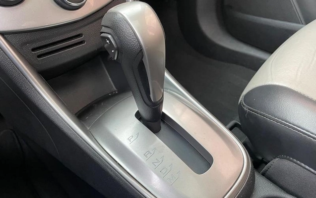 imagem-https://www.socarrao.com.br/sc-vehicle-images-prod/4040687/1790112434857-8495455_10_B_9c628b758c.jpeg