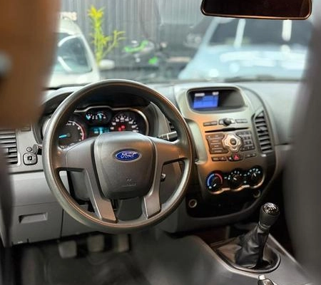 imagem-https://www.socarrao.com.br/sc-vehicle-images-prod/4040712/1790170240200-8485979_6_B_cdc48b385b.jpeg