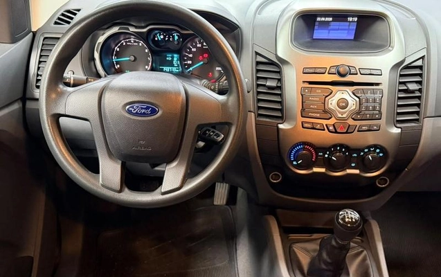 imagem-https://www.socarrao.com.br/sc-vehicle-images-prod/4040712/1790170240205-8485979_12_B_eec9a822bf.jpeg