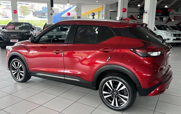 imagem-https://www.socarrao.com.br/sc-vehicle-images-prod/4040754/1790112537961-8485711_3_B_7101760972.jpeg