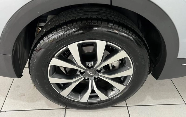 imagem-https://www.socarrao.com.br/sc-vehicle-images-prod/4040913/1790112739644-8488048_8_B_35c0a26bb9.jpeg