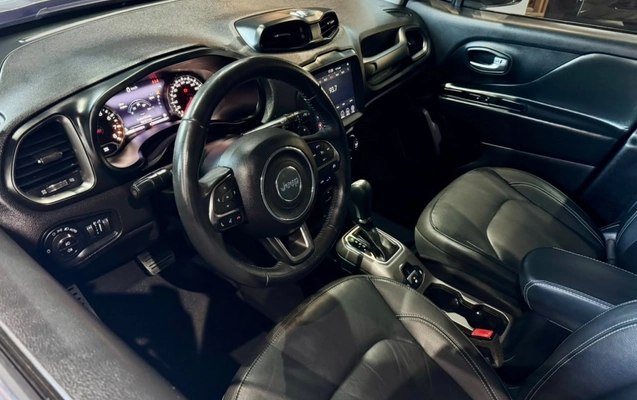 imagem-https://www.socarrao.com.br/sc-vehicle-images-prod/4040952/1790112780397-5_063200.jpg