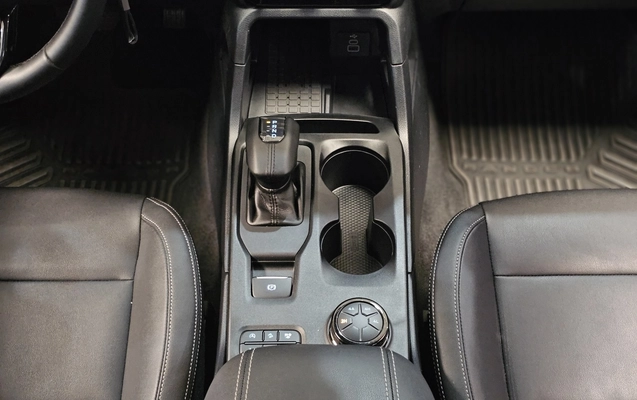 imagem-https://www.socarrao.com.br/sc-vehicle-images-prod/4041036/1790113097900-1_052755.jpg