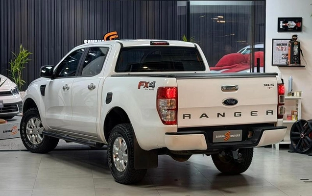 imagem-https://www.socarrao.com.br/sc-vehicle-images-prod/4041038/1790113106109-8426124_5_B_c85e75def0.jpeg