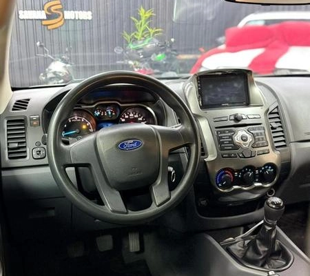 imagem-https://www.socarrao.com.br/sc-vehicle-images-prod/4041038/1790113106114-8426124_11_B_57d51044f2.jpeg