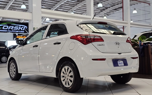 imagem-https://www.socarrao.com.br/sc-vehicle-images-prod/4041040/1790113231064-1_052617.jpg