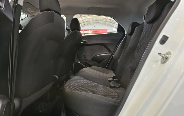 imagem-https://www.socarrao.com.br/sc-vehicle-images-prod/4041040/1790113231082-1_052637.jpg