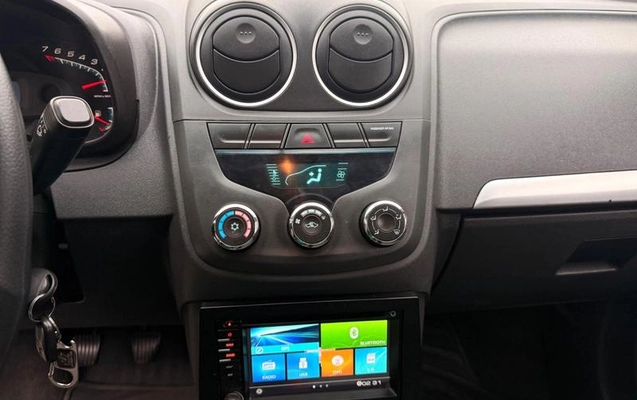 imagem-https://www.socarrao.com.br/sc-vehicle-images-prod/4041210/1790430617657-8483744_15_B_8b79a4a8fb.jpeg