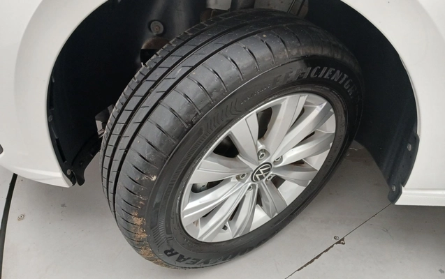 imagem-https://www.socarrao.com.br/sc-vehicle-images-prod/4041241/1790113607763-1_125236.jpg