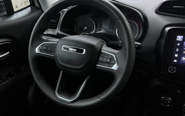 imagem-https://www.socarrao.com.br/sc-vehicle-images-prod/4041387/1790113768856-7_053610.jpg