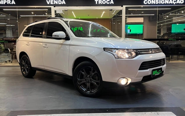 imagem-https://www.socarrao.com.br/sc-vehicle-images-prod/4041416/1790113885116-5_041314.jpg