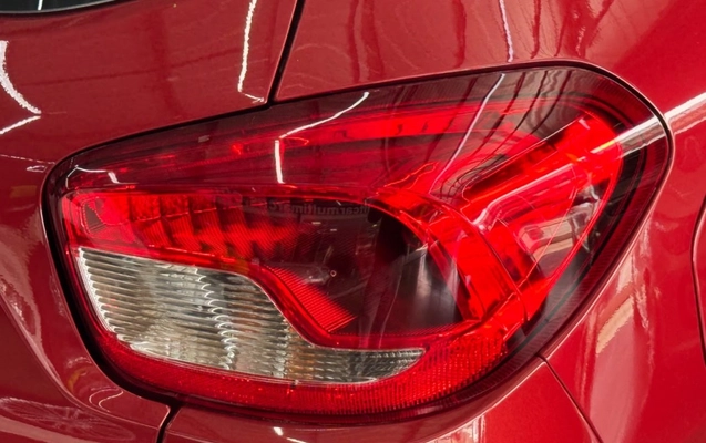 imagem-https://www.socarrao.com.br/sc-vehicle-images-prod/4041424/1790113979569-12_042607.jpg