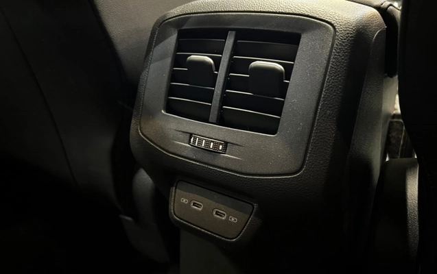 imagem-https://www.socarrao.com.br/sc-vehicle-images-prod/4041432/1790113981866-6_123346.jpg