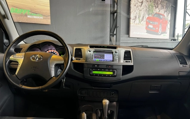 imagem-https://www.socarrao.com.br/sc-vehicle-images-prod/4041433/1790113982227-8_051113.jpg