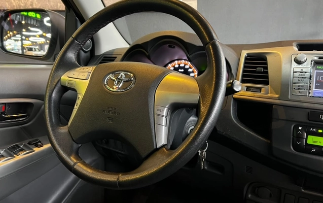 imagem-https://www.socarrao.com.br/sc-vehicle-images-prod/4041433/1790113982233-4_051112.jpg