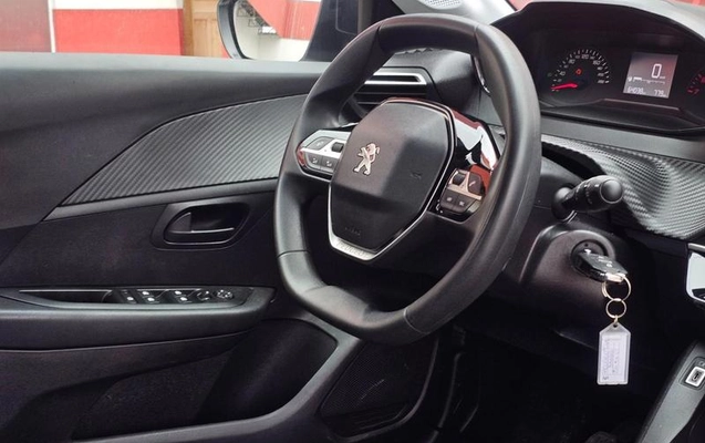 imagem-https://www.socarrao.com.br/sc-vehicle-images-prod/4041457/1790259689083-8487219_8_B_364971e2f1.jpeg