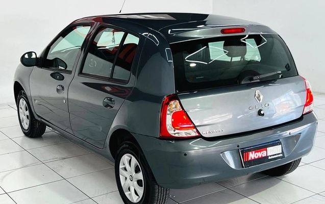 imagem-https://www.socarrao.com.br/sc-vehicle-images-prod/4041458/1791471579193-8488448_5_B_cac5796403.jpeg
