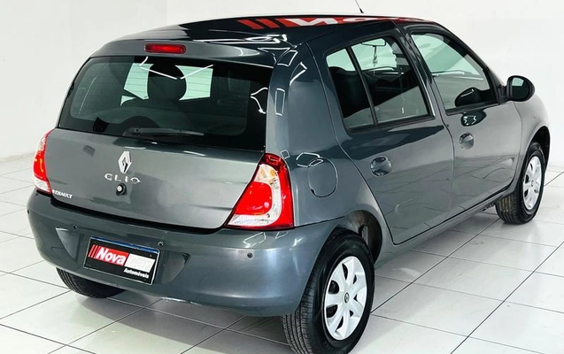 imagem-https://www.socarrao.com.br/sc-vehicle-images-prod/4041458/1791471579197-8488448_7_B_1294e6211f.jpeg