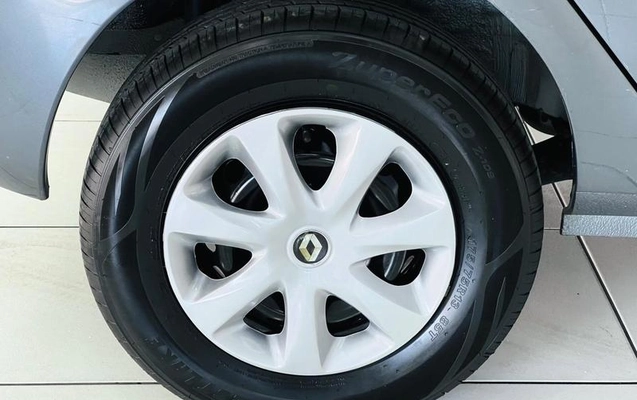 imagem-https://www.socarrao.com.br/sc-vehicle-images-prod/4041458/1791471579214-8488448_17_B_d7e6c9dbb1.jpeg