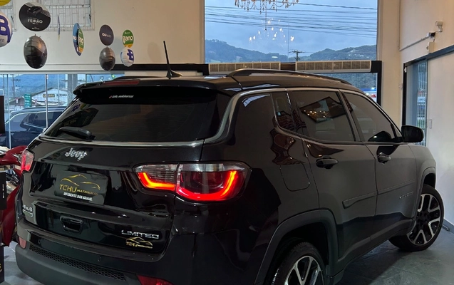imagem-https://www.socarrao.com.br/sc-vehicle-images-prod/4041501/1790252656300-gb-c2132e8.jpeg