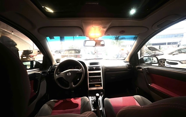 imagem-https://www.socarrao.com.br/sc-vehicle-images-prod/4041623/1790114459005-5195a67b6e0b46c8a75a2f736224810a_1790114257613.jpg