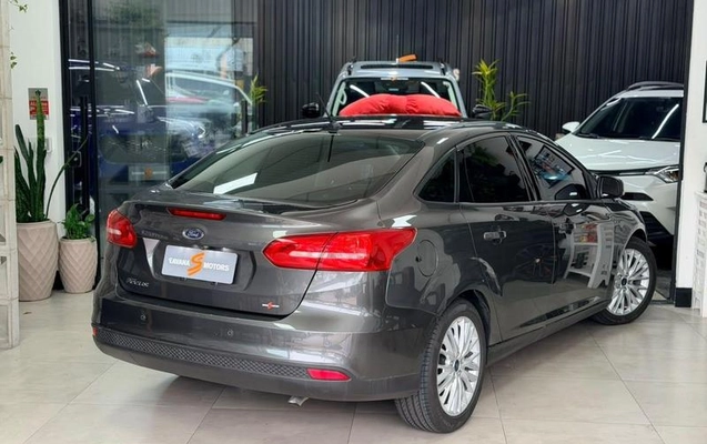 imagem-https://www.socarrao.com.br/sc-vehicle-images-prod/4041836/1790115184477-8446719_1_B_5c46baf7f7.jpeg