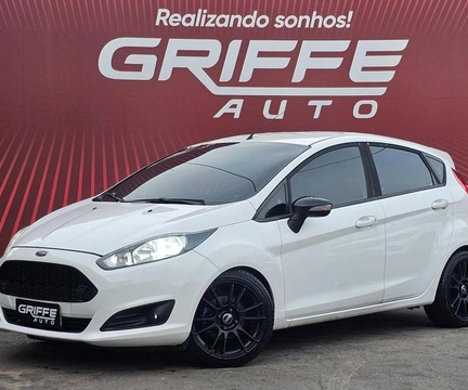 Ford Fiesta 2016 Branco — foto 1 de 3