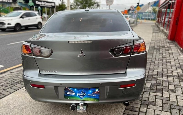 imagem-https://www.socarrao.com.br/sc-vehicle-images-prod/4042961/1790118043678-8503517_2_B_0589f92b50.jpeg