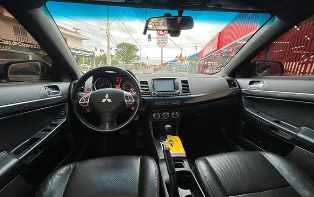 imagem-https://www.socarrao.com.br/sc-vehicle-images-prod/4042961/1790118043691-8503517_7_B_26795aa2d2.jpeg