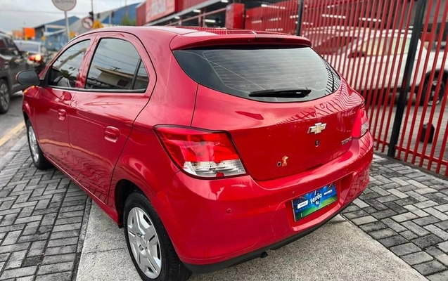 imagem-https://www.socarrao.com.br/sc-vehicle-images-prod/4043095/1790118250007-8503513_9_B_f9ee782602.jpeg