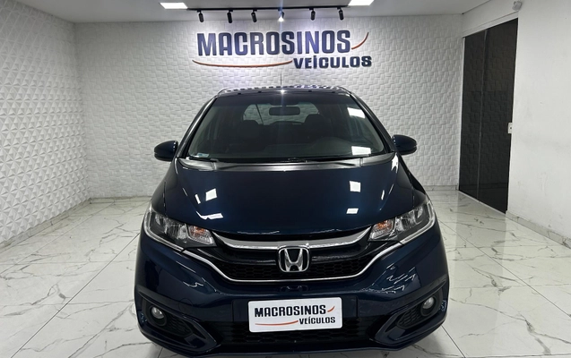 imagem-https://www.socarrao.com.br/sc-vehicle-images-prod/4044747/1790123168438-196b4c513f2b4fb698ec749ea136cebf_1788537919607.jpg
