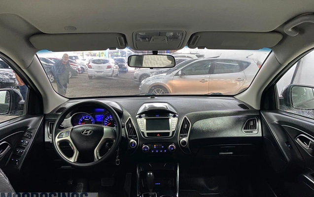 imagem-https://www.socarrao.com.br/sc-vehicle-images-prod/4044759/1790123176622-43141cb7e6a544dea3f7a31e47fc448f_1790116134382.jpg