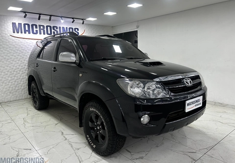 Toyota Hilux SW4 2007 Preto — foto 1 de 3