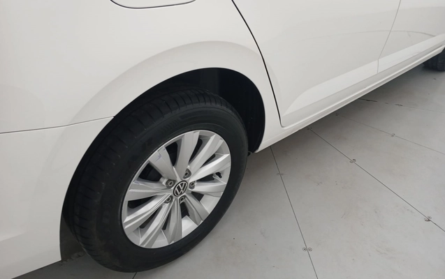 imagem-https://www.socarrao.com.br/sc-vehicle-images-prod/4046212/1790126962390-1_041042.jpg