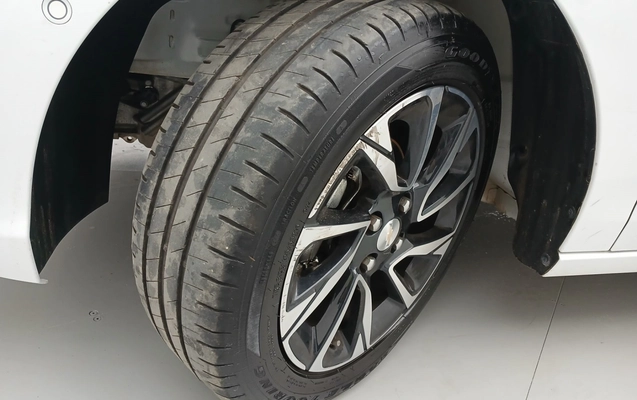 imagem-https://www.socarrao.com.br/sc-vehicle-images-prod/4049081/1790135731739-1_083327.jpg